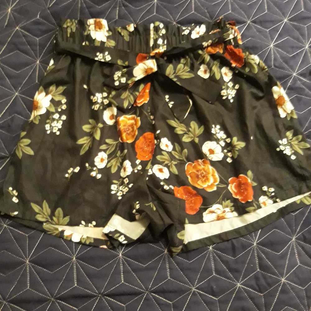Floral shorts